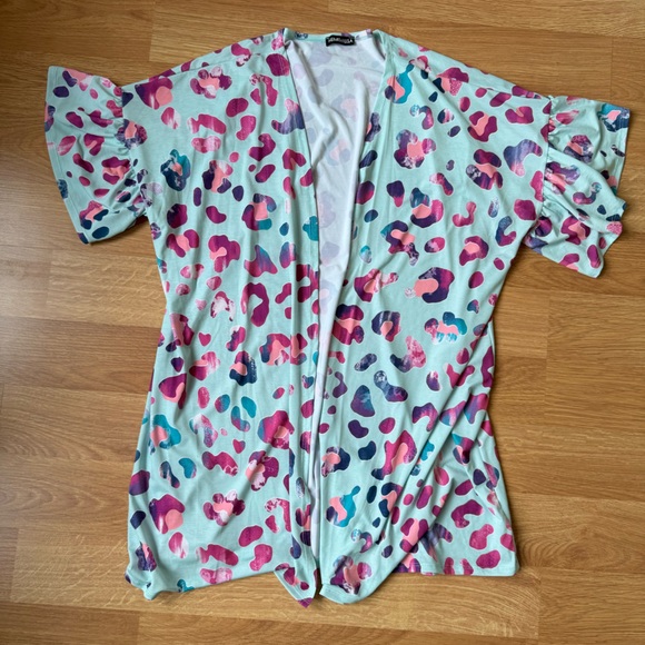 HEIMISH USA Tops - Colorful‎ Leopard Print Kimono Cardigan Heimish 3X